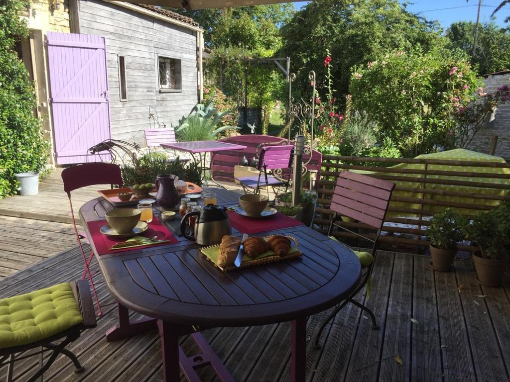 Accacia Home Ferrieres  Экстерьер фото